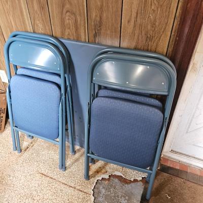 Sale Photo Thumbnail #126: Card Table 4 Chairs