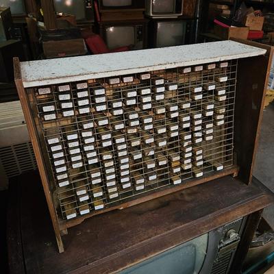 Sale Photo Thumbnail #105: Diamond Needles