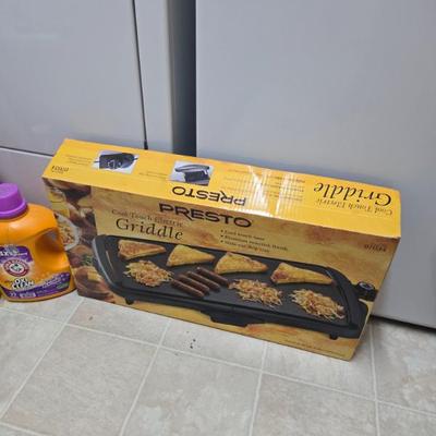 Sale Photo Thumbnail #199