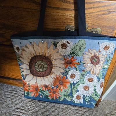 Sale Photo Thumbnail #165