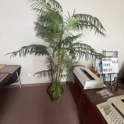 Sale Photo Thumbnail #80