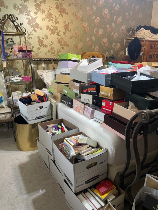 Sale Photo Thumbnail #12