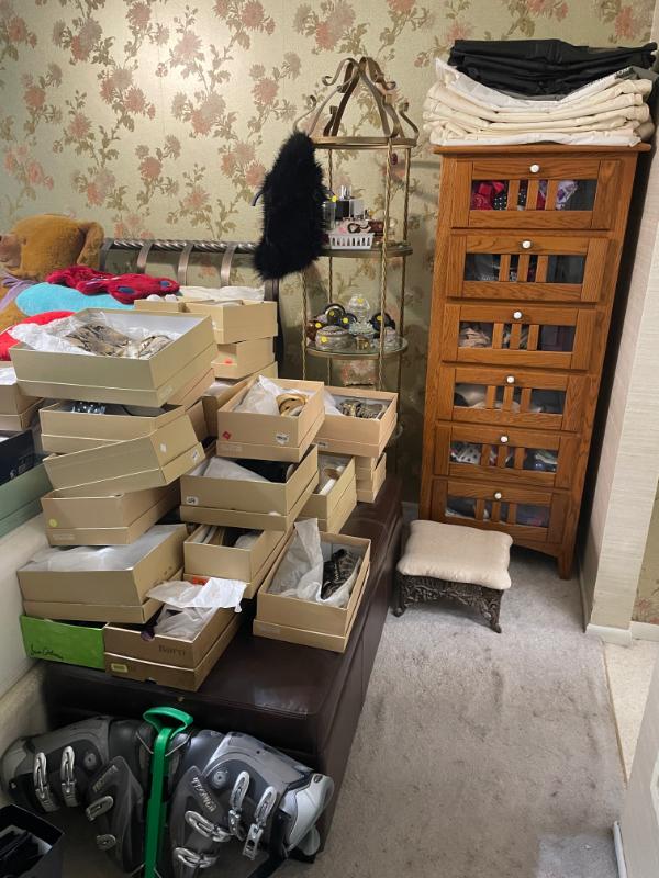 Sale Photo Thumbnail #10