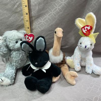 Sale Photo Thumbnail #137