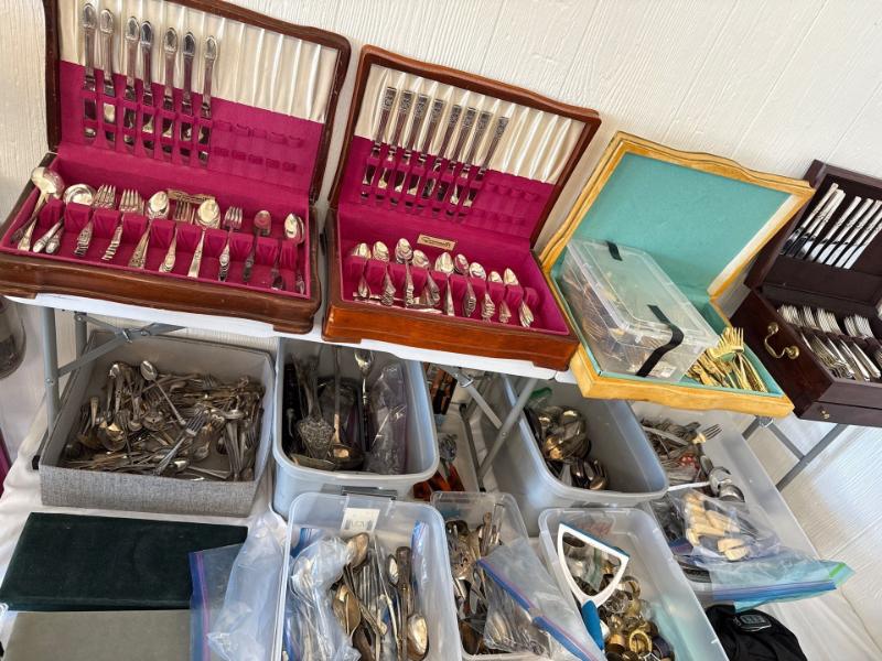 Sale Photo Thumbnail #12