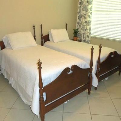 Sale Photo Thumbnail #15