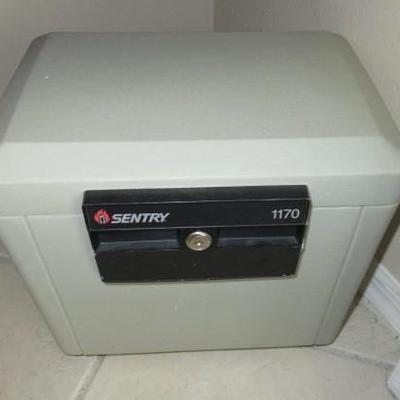 Sale Photo Thumbnail #60