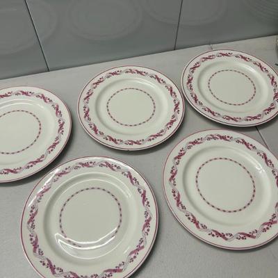 Sale Photo Thumbnail #156: "Holmesford" pattern Theodore Havilland NY set of 5 plates. 