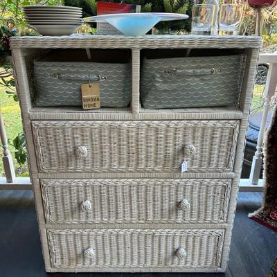 Lovely authentic wicker 3 drawer 2 cubby chest. 