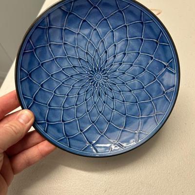 Sale Photo Thumbnail #203: Vintage Japanese fish scale signed plate. 