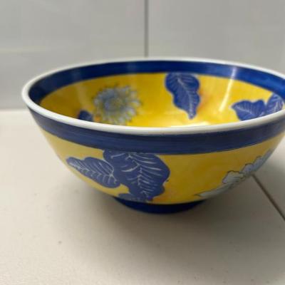 Sale Photo Thumbnail #138: Vintage sunflower decorative blue & Yellow bowl. 