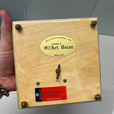 Sale Photo Thumbnail #338