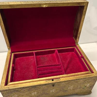 Sale Photo Thumbnail #273