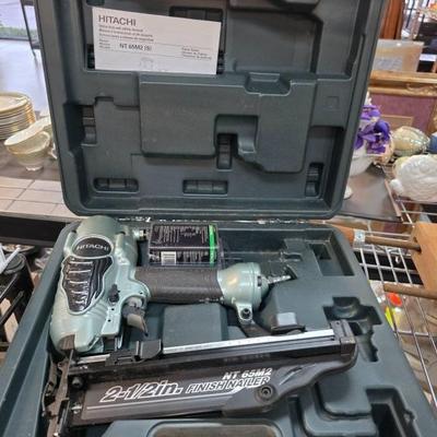 Sale Photo Thumbnail #203