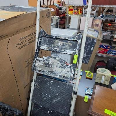 Sale Photo Thumbnail #186