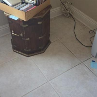 Sale Photo Thumbnail #292