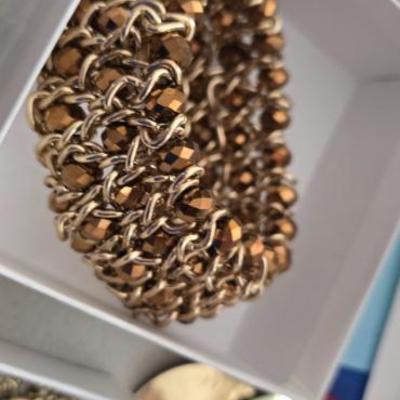 Sale Photo Thumbnail #437