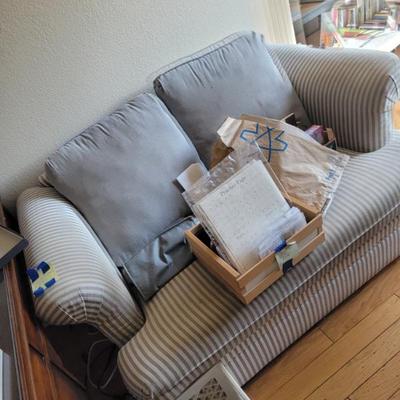 Sale Photo Thumbnail #119