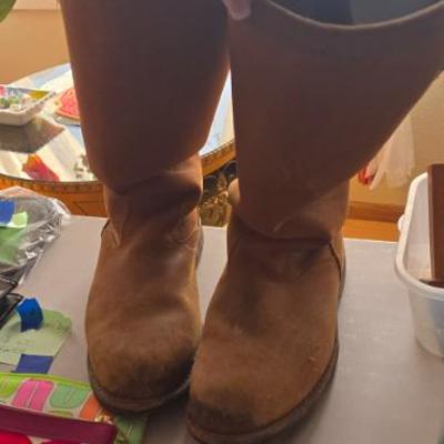 Sale Photo Thumbnail #435