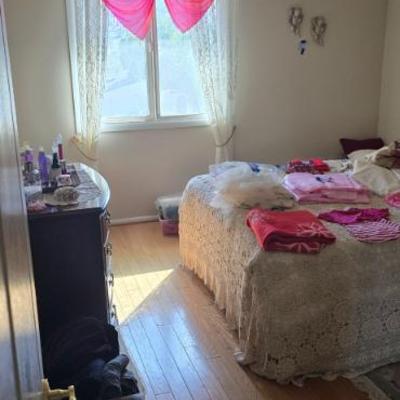 Sale Photo Thumbnail #282