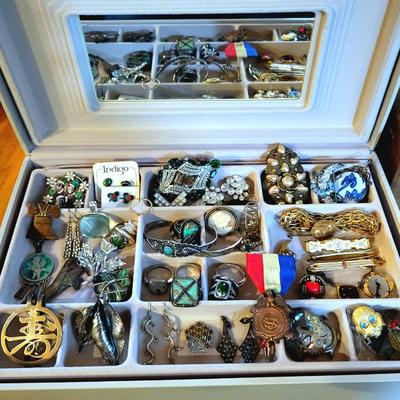 Sale Photo Thumbnail #30