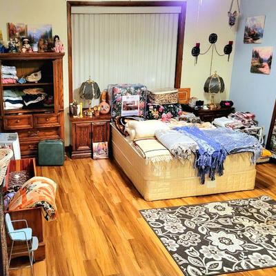 Sale Photo Thumbnail #20