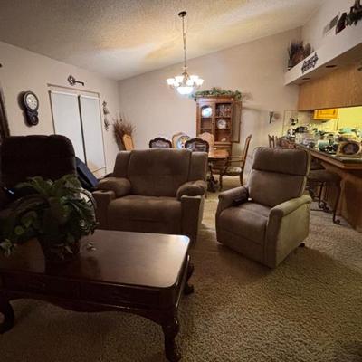 Sale Photo Thumbnail #15