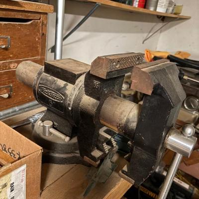 Sale Photo Thumbnail #14