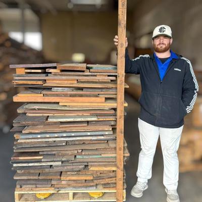 Sale Photo Thumbnail #127