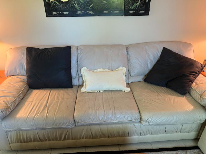 Sale Photo Thumbnail #237