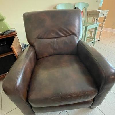 Sale Photo Thumbnail #100