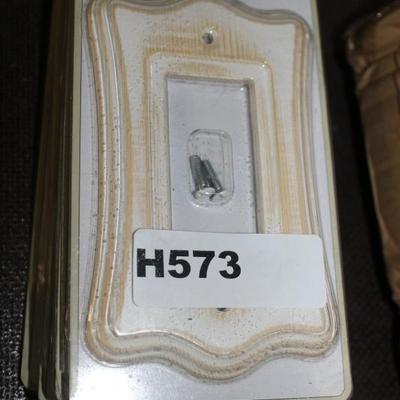 Sale Photo Thumbnail #577