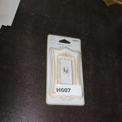 Sale Photo Thumbnail #614