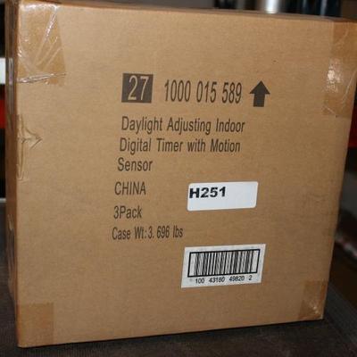 Sale Photo Thumbnail #244