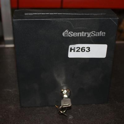 Sale Photo Thumbnail #257