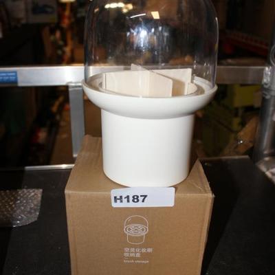 Sale Photo Thumbnail #174