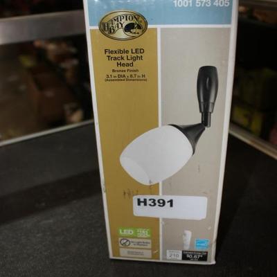 Sale Photo Thumbnail #392