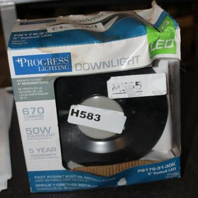 Sale Photo Thumbnail #588