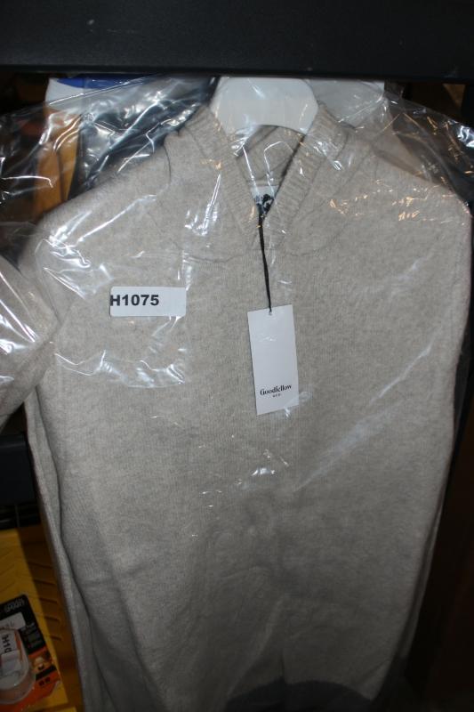 Sale Photo Thumbnail #1095