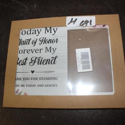 Sale Photo Thumbnail #698