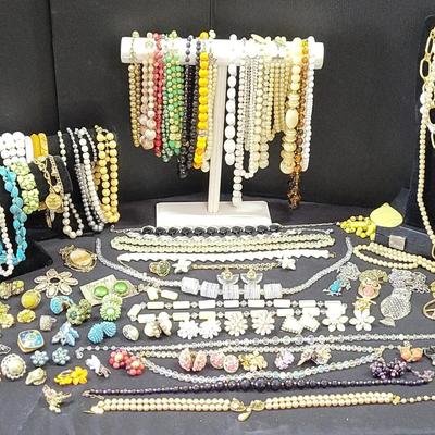 Vintage Costume Jewelry