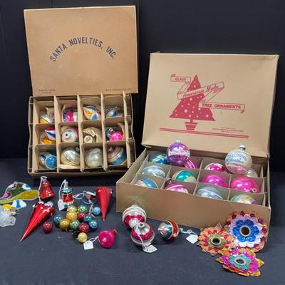 Ornaments (feat. Vintage Pieces)