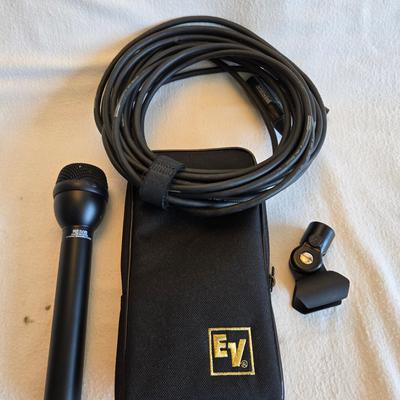 Electro-Voice RE50/B Omnidirectional Dynamic Microphone