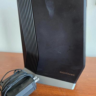 Netgear Nighthawk AX8 Modem
