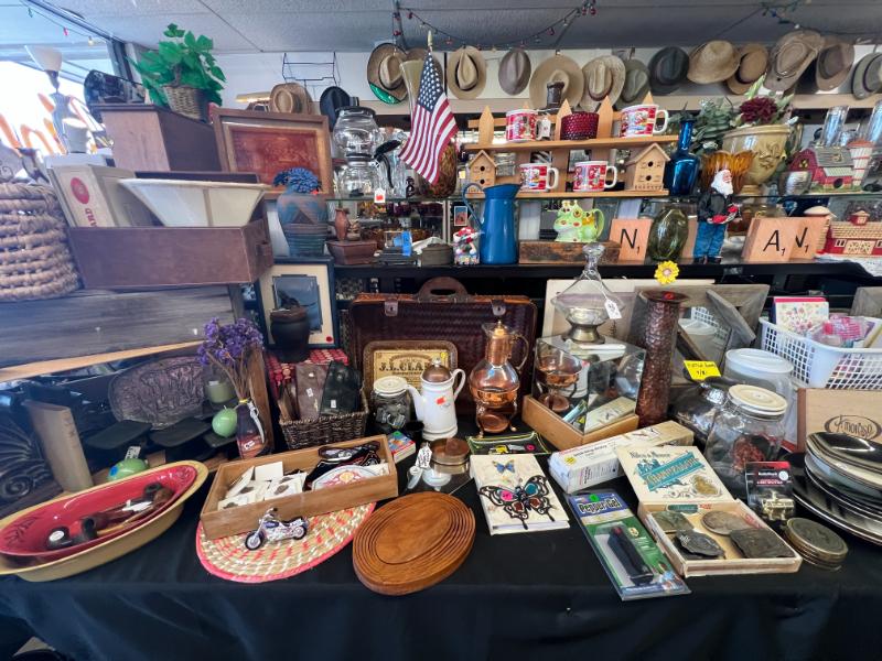 Sale Photo Thumbnail #19