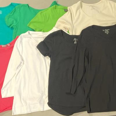 Chico’s Size 1 Shirts  