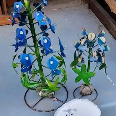 Bluebonnet Metal Garden Sculptures & Owl Garden Stone