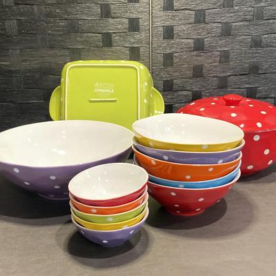 Maxwell Williams Sprinkle Stoneware - Some Chipped 