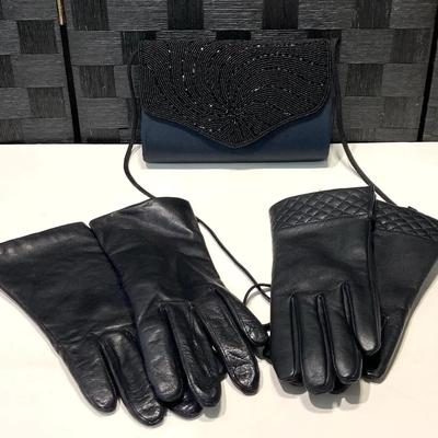 Fleece Lined Gloves & Beaded Bag 
