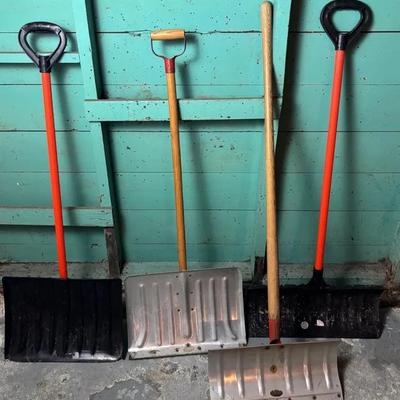 4 Snow Shovels – Metal and Plastic